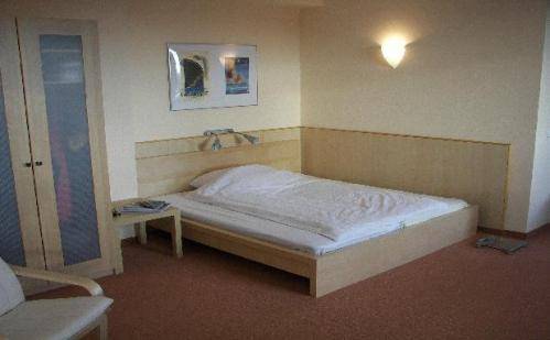 PLAZA Inn Hamburg Moorfleet Rom bilde